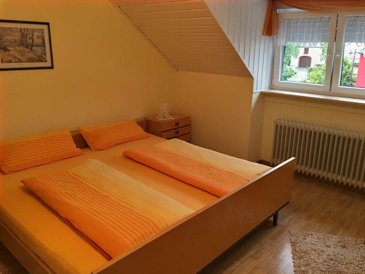 Gastehaus Hoffmann Bed & Breakfast Farschweiler Dış mekan fotoğraf